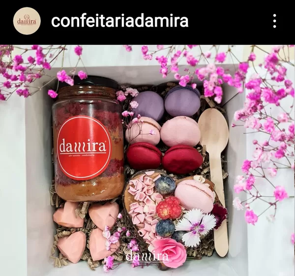 https://www.instagram.com/confeitariadamira/